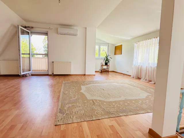 Eladó ház Budapest XI. kerület, Kőérberek, Laska köz 108 nm