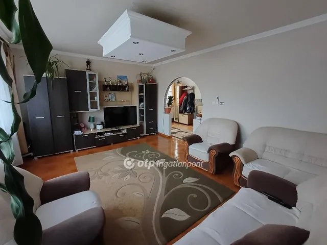 Eladó ház Kállósemjén 180 nm