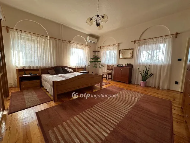 Eladó ház Nyíregyháza 180 nm