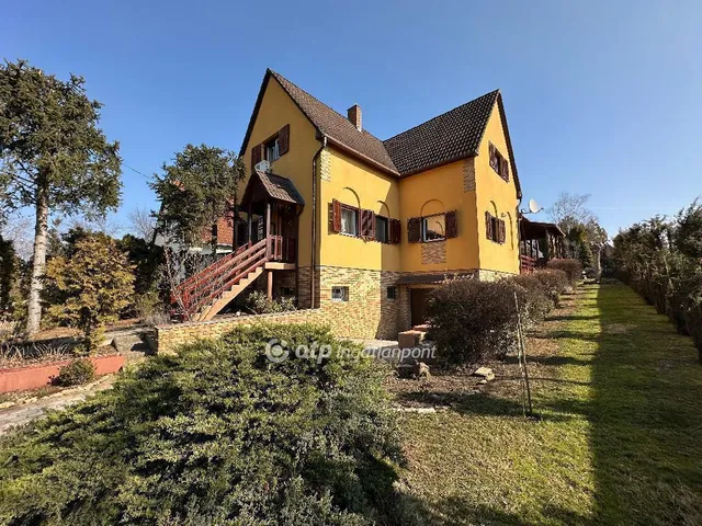 Eladó ház Nyíregyháza, Nyírszőlős 180 nm