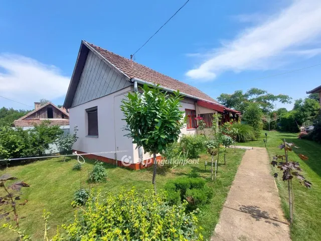 Eladó ház Kálmánháza 70 nm