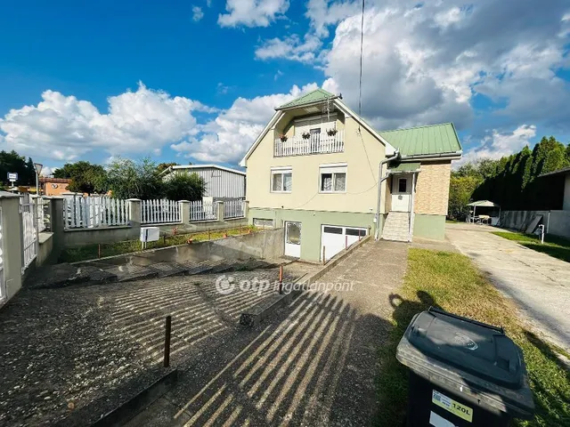 Eladó ház Ibrány 130 nm