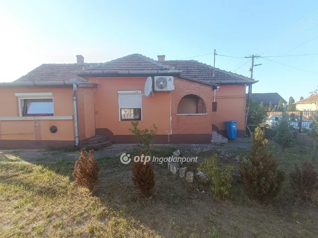 Eladó ház Demecser 80 nm