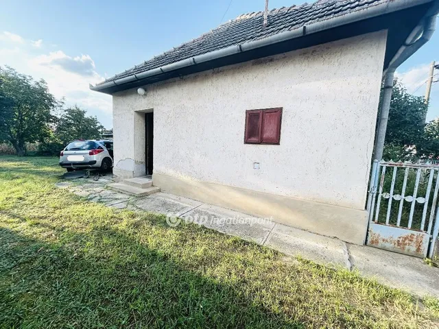 Eladó ház Gávavencsellő 70 nm