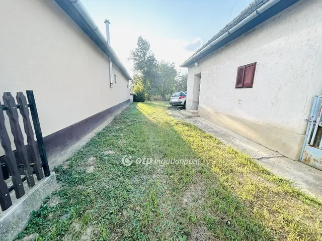 Eladó ház Gávavencsellő 70 nm