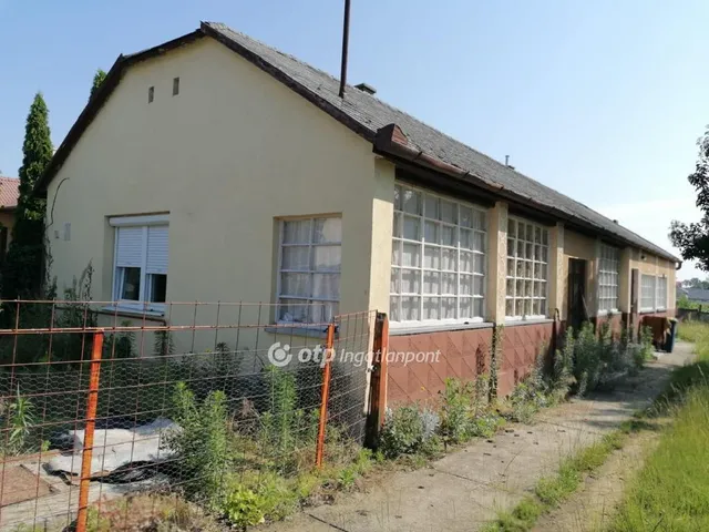 Eladó ház Demecser 110 nm