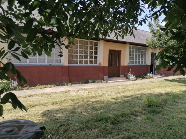 Eladó ház Demecser 110 nm