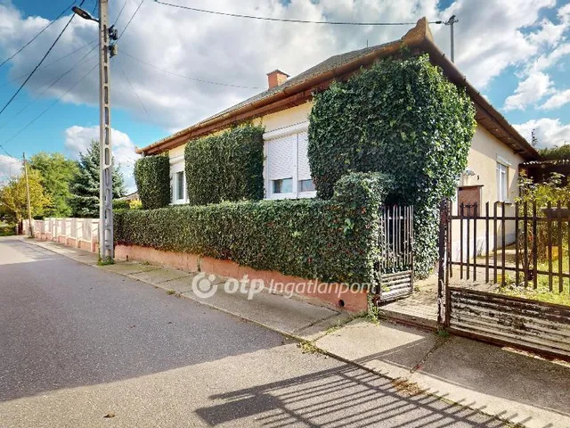 Eladó ház Balkány 80 nm
