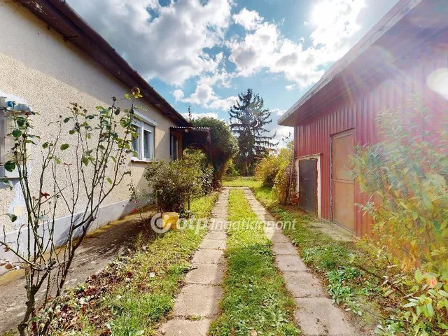 Eladó ház Balkány 80 nm