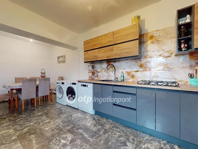 Eladó ház Tiszabercel 89 nm