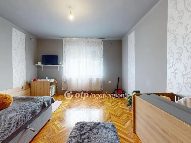 Eladó ház Tiszabercel 89 nm