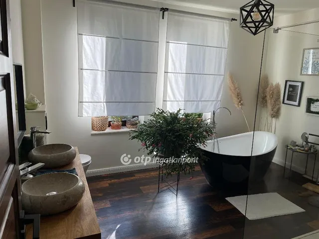 Eladó ház Nyírpazony 236 nm