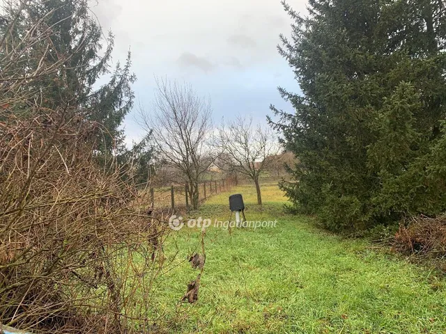 Eladó telek Nyíregyháza, Sóstóhegy 1396 nm