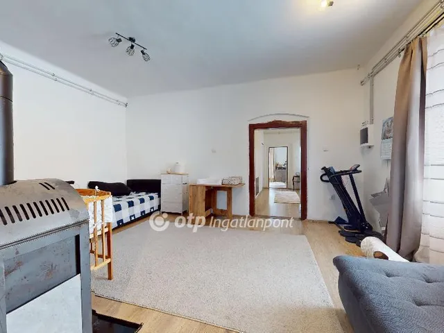 Eladó ház Beszterec 100 nm