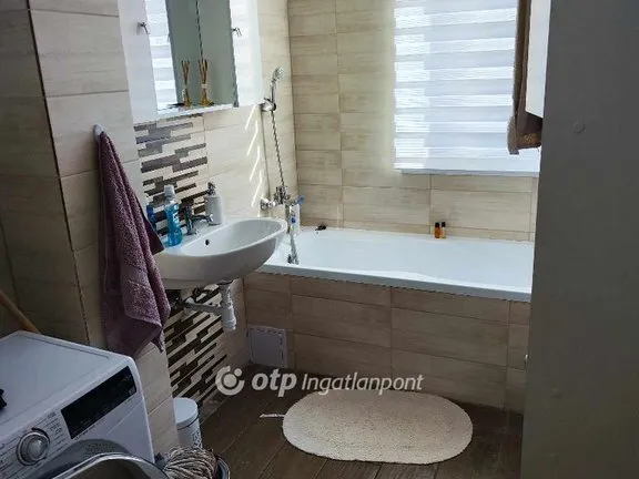 Eladó lakás Tiszavasvári 59 nm