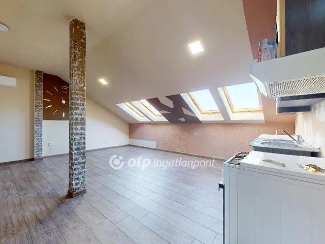 Eladó lakás Tiszavasvári 64 nm