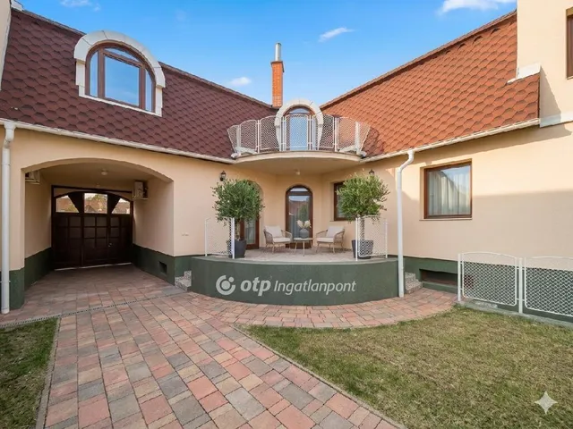 Eladó ház Nyíregyháza 220 nm