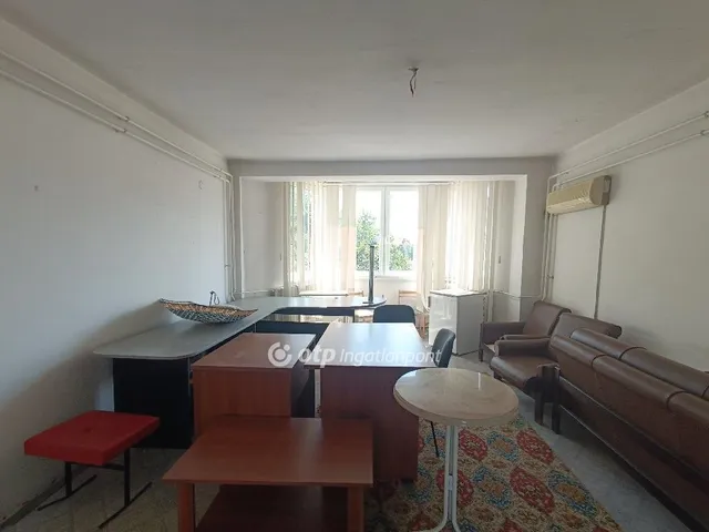 Eladó lakás Kisvárda 90 nm