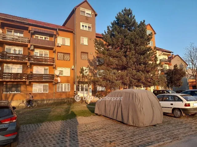 Eladó lakás Záhony 71 nm