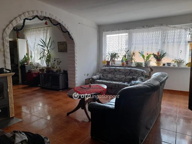 Eladó ház Záhony 145 nm