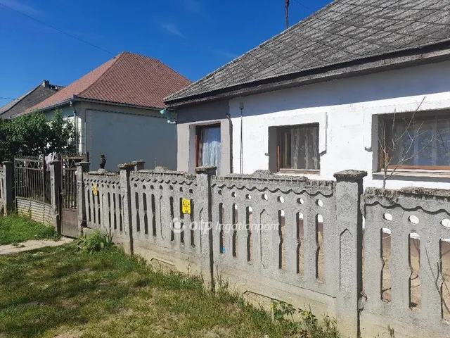 Eladó ház Ajak 60 nm