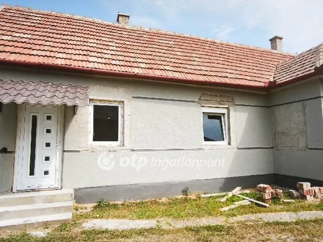 Eladó ház Nyírkarász 60 nm