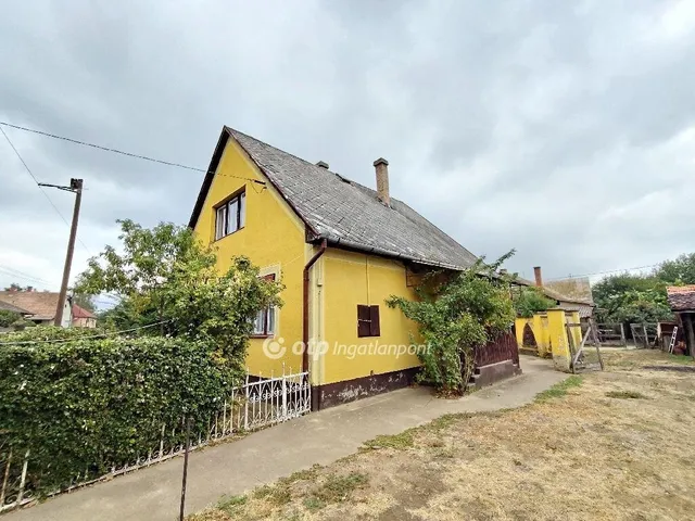 Eladó ház Hajdúhadház 120 nm