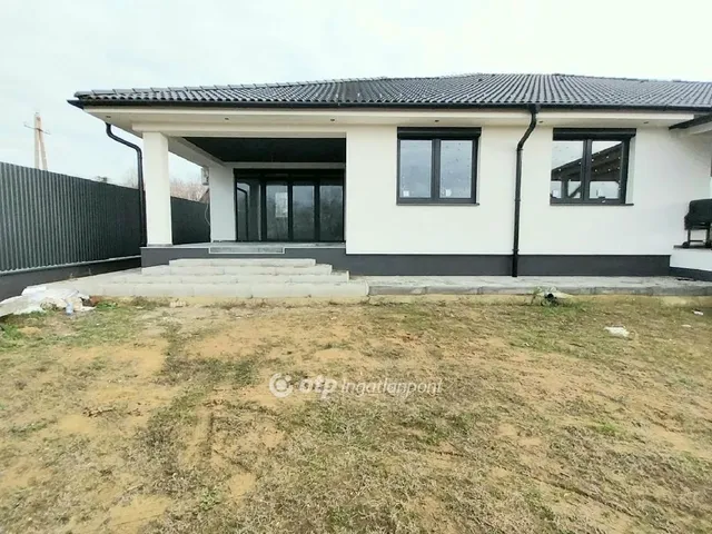 Eladó ház Baktalórántháza 165 nm