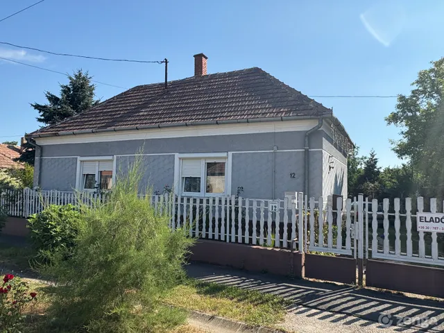 Eladó ház Bögöte 100 nm