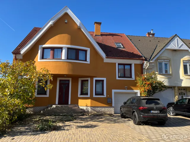 Eladó ház Kecskemét, Vacsihegy 220 nm