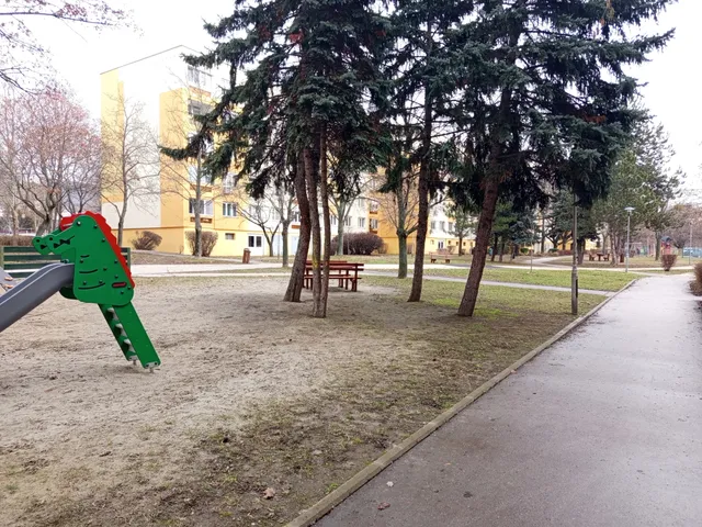 Eladó lakás Budaörs, Lakótelep 48 nm