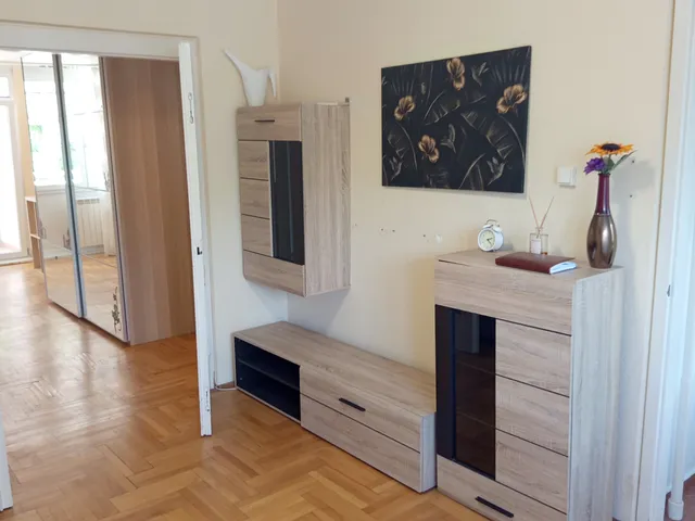 Eladó lakás Budaörs, Lakótelep 48 nm