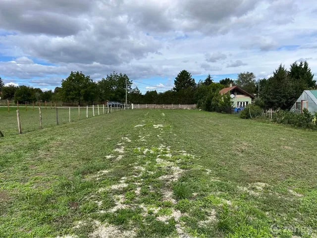 Eladó telek Csajág, Vágány utca 6 1560 nm