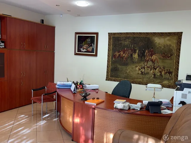 Eladó kereskedelmi és ipari ingatlan Szeged, Rókus 164 nm