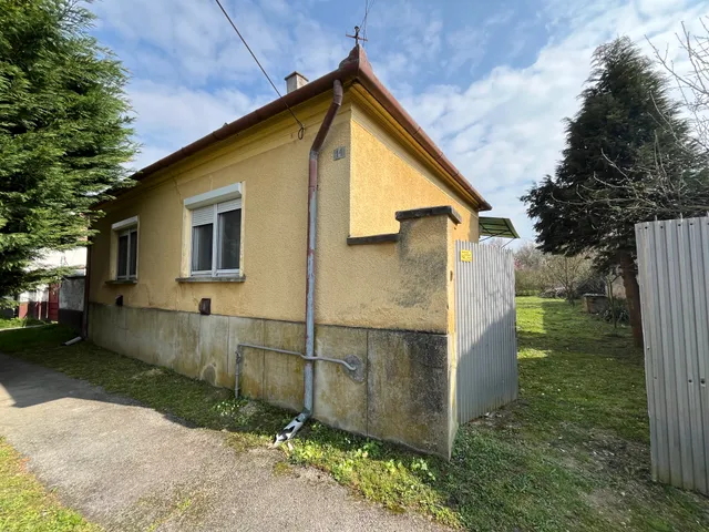 Eladó ház Vashosszúfalu, József Attila utca 80 nm