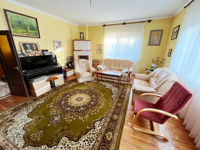 Eladó ház Sárvár 198 nm