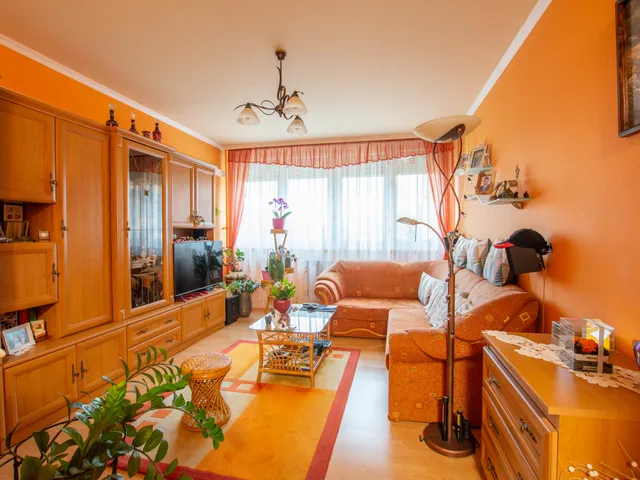 Eladó lakás Szombathely, Joskar-Ola-lakótelep 83 nm