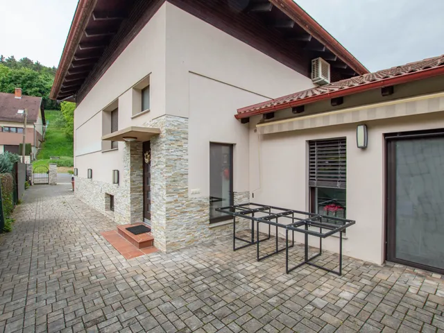 Eladó ház Szombathely, Felsőhegy 190 nm