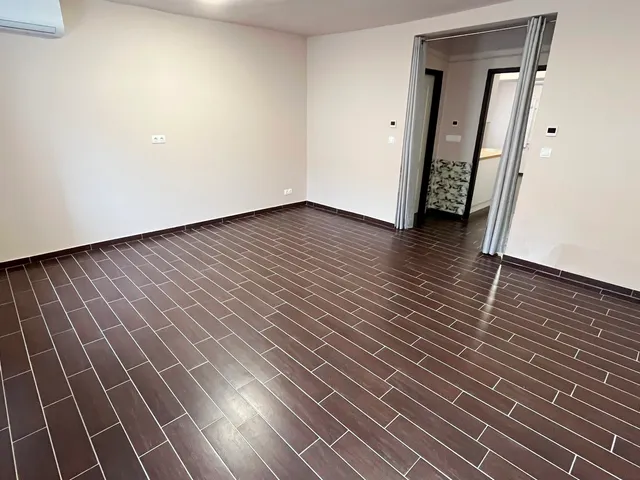 Kiadó ház Sárvár, Zrinyi utca 50 nm