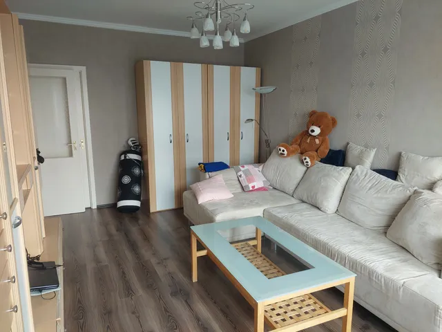 Eladó lakás Szombathely, Derkovits-lakótelep 72 nm