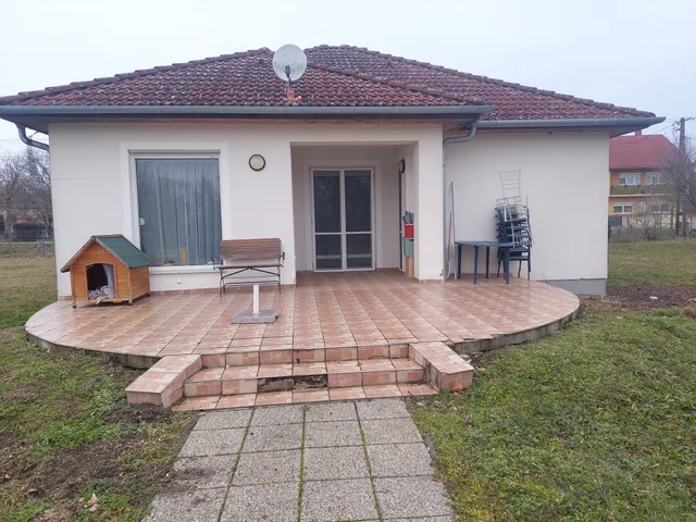 Eladó ház Uraiújfalu 80 nm