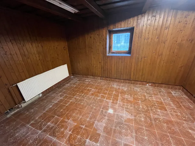 Kiadó kereskedelmi és ipari ingatlan Vasszécseny 80130 nm