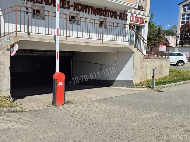 Eladó garázs Debrecen, Postakert 24 nm