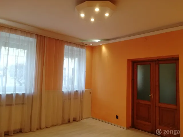 Eladó ház Debrecen, Óváros 188 nm