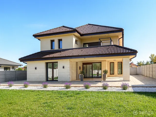 Eladó ház Sződliget 274 nm