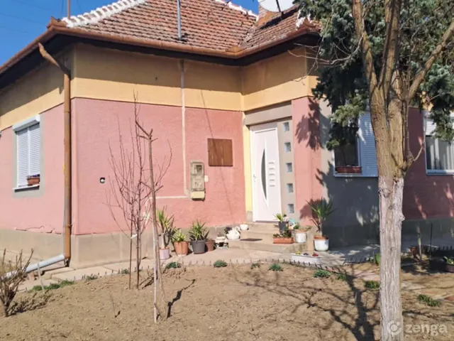 Eladó ház Abádszalók 85 nm