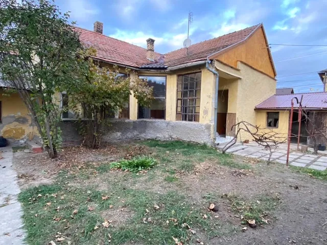 Eladó ház Kiskunfélegyháza, Eötvös utca 87 nm