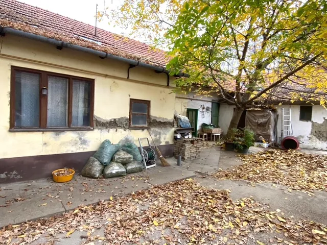 Eladó telek Kiskunfélegyháza 692 nm