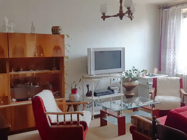 Eladó lakás Veszprém 69 nm