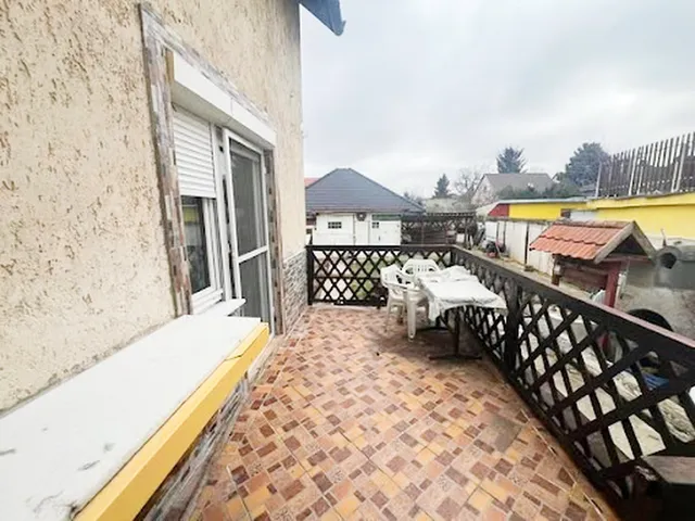 Eladó ház Pomáz 140 nm